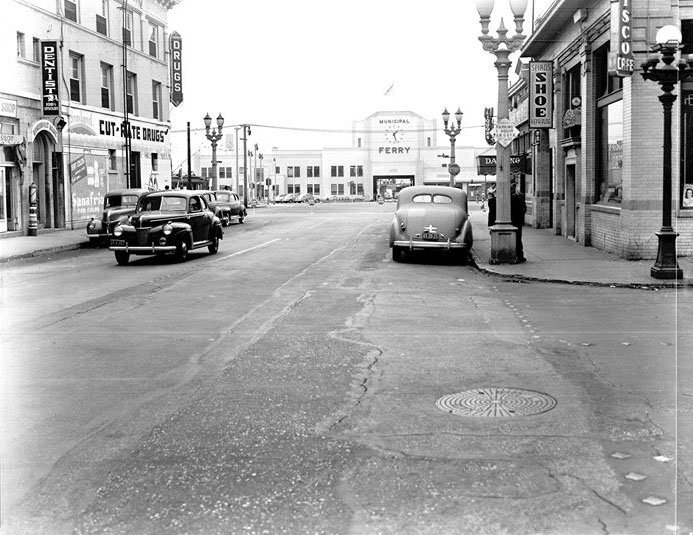 6th and Beacon Streets 1942