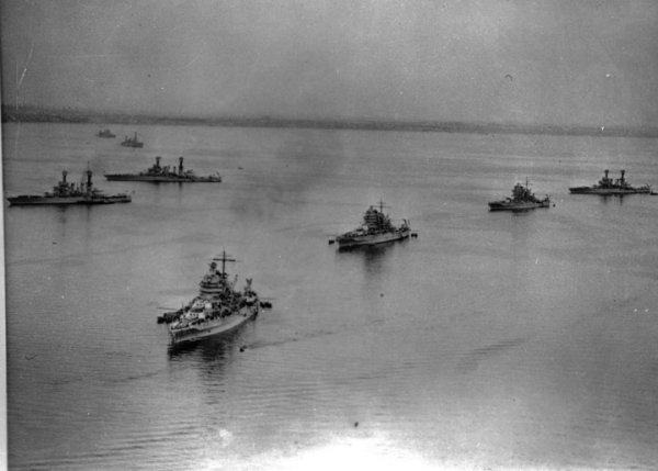 US Navy in LA Harbor 1932